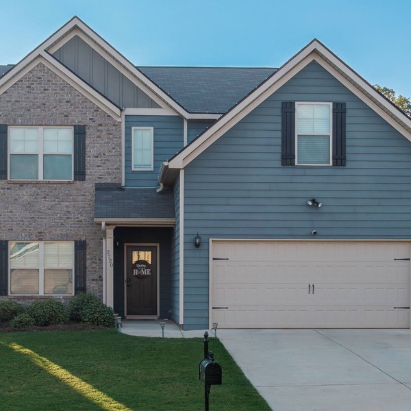 Beautiful spacious house 5 minutes from Tiger Town