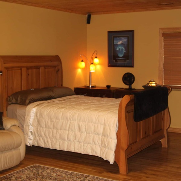 BEAUTIFUL STUDIO NORTH CHARLESTON!