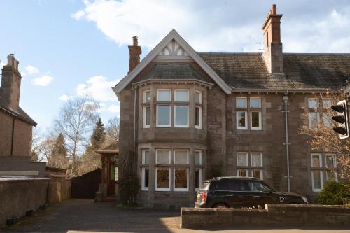 Beautiful Victorian Villa in Perth