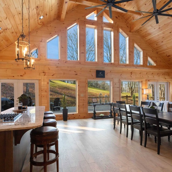 Beech Mountain Cabin on Golf Course
