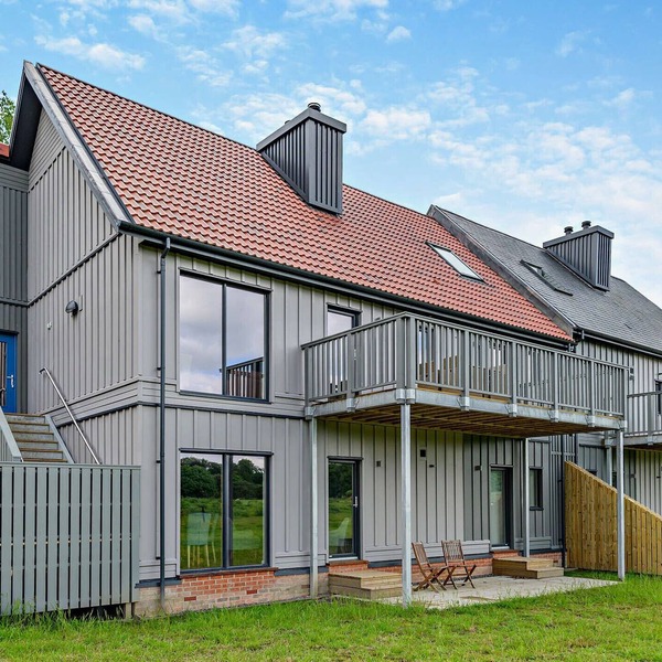 Beech View 1 - Two Bedroom Apartment, Sleeps 4