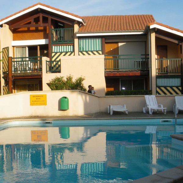 BEL APPT quiet, centrally located, 200m beach, surf spot The Cers - WIFI -
