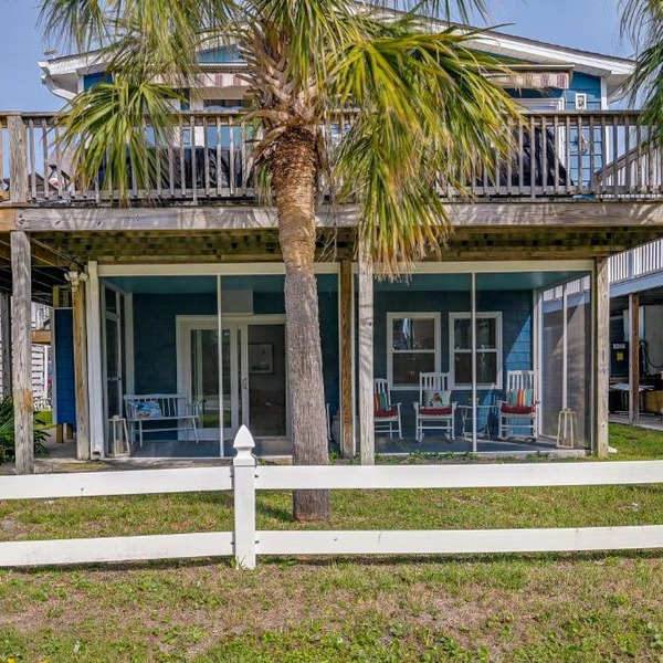 'Below Deck' Beach House: Walk to the Ocean!