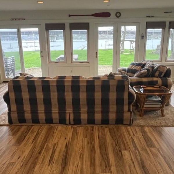 Bemus Point Lakefront cottage