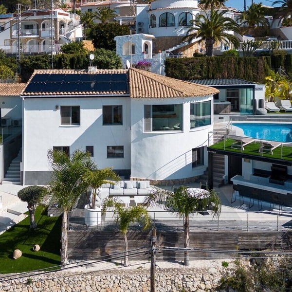Benissa Hideaway: Garden, BBQ & Fireplace for a Dream Stay