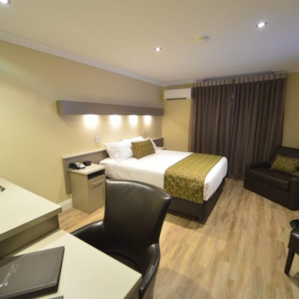 Bentley Motel
