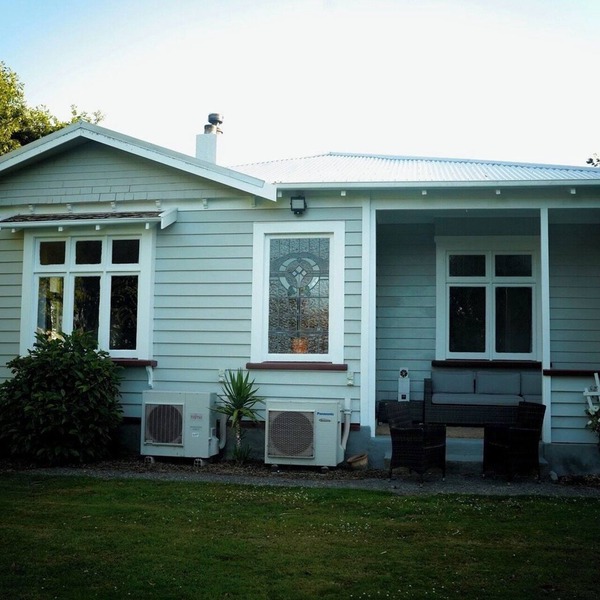 Big Fully Equipped 3BR Near Beach & 12 min to Town. Very Quiet. No Neighbours!