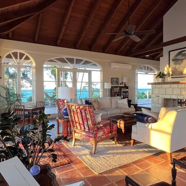 Big Hill - a luxurious haven that will not disappoint, View Sunrise, Dock