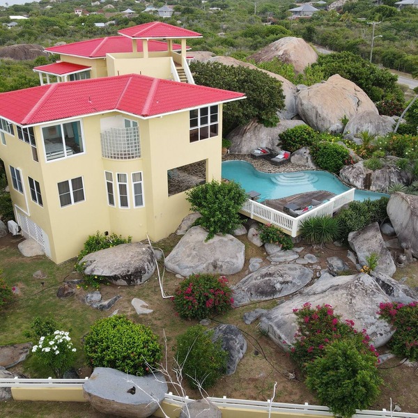 Bigger Splash Villa: private with pool and concierge in unspoiled Virgin Gorda