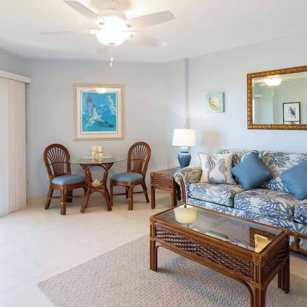 Birds Eye Loft Perched Above the Marina 1BR 1BA 5413