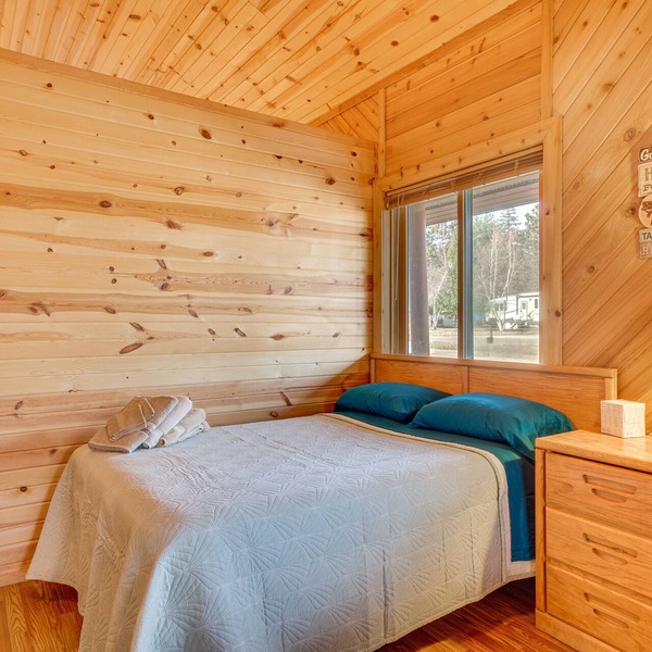 Black River Log Cabin: Fish, Swim + Unwind!