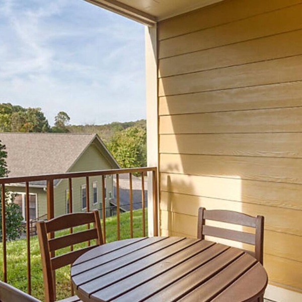 BLOCK Laurel Crest - Studio