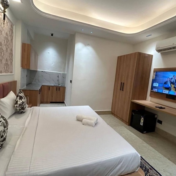 Blue Moon Residency Sector 53 Gurgaon