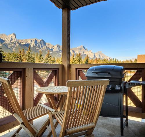Bluebird - Spacious Luxury Shared Rooftop Hot Tub
