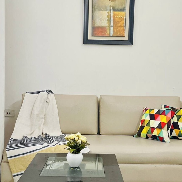 BluO Modern Studio - Defence Colony Market