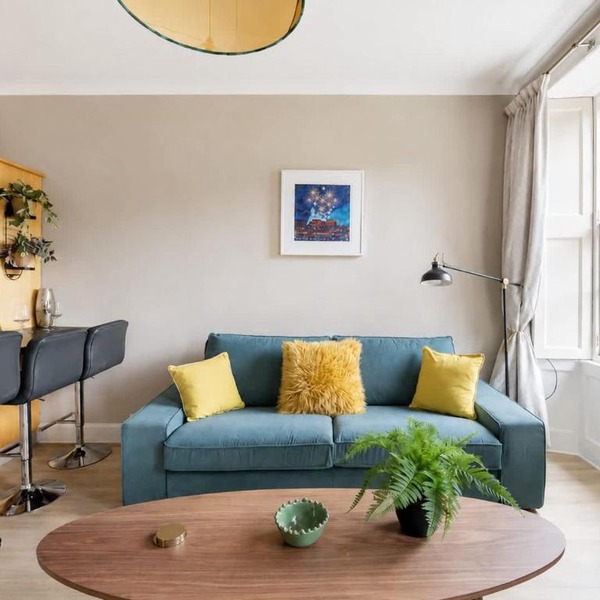 BnBNova - 2BR - West End Castle