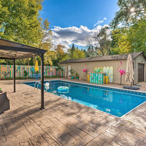 Boat Dock & Backyard: 'Rock River Retreat'