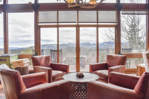 Bobcat Peak- Luxury Home On Bobcat Pass