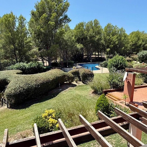 Bonmont Oasis - Pool, Gardens & Relaxation