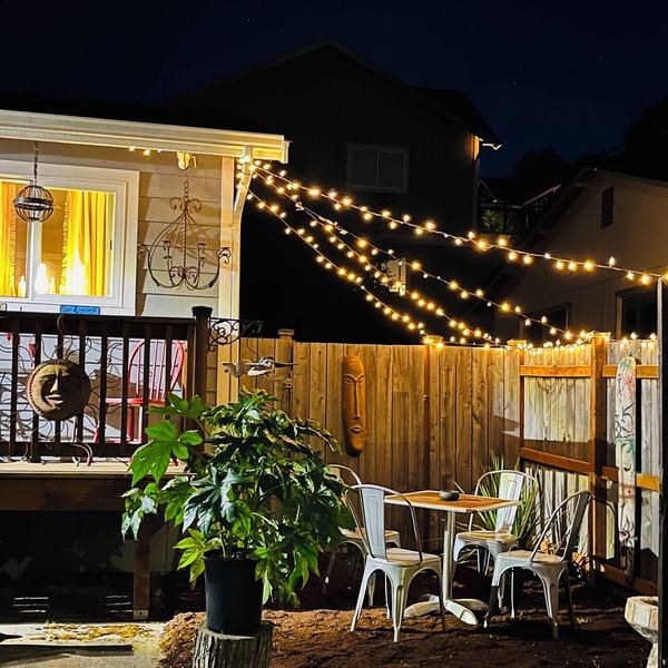 Book one week or more and get 10% discount Stylish 2 BR Suite in West Seattle!
