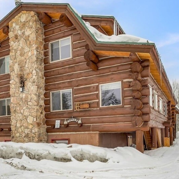 Boulder Cat Lodge - Sleeps 14 - Pet friendly,nMtn views & close to ski resorts