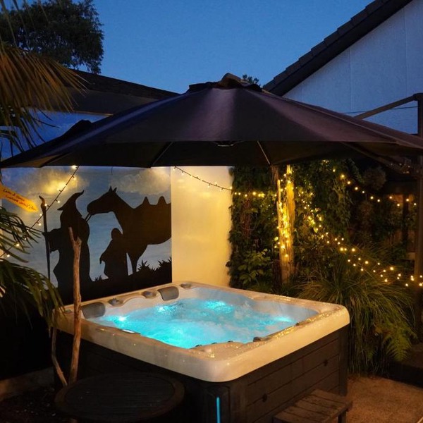 Boutique Central Escape and Magical Family Entertainer!
