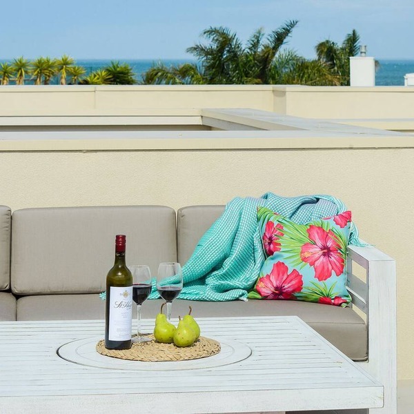 BOUTIQUE STAYS - Hampton Lookout