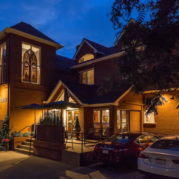 Bradley Boulder Inn