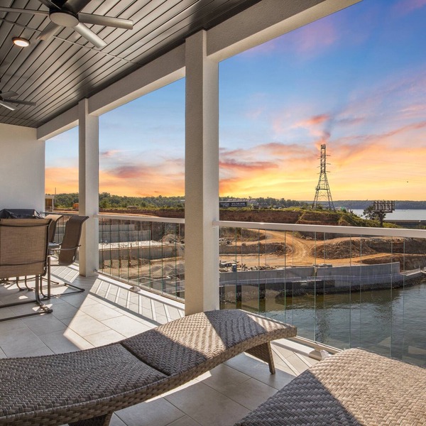 Brand New Complex, Central Location, Amazing Views