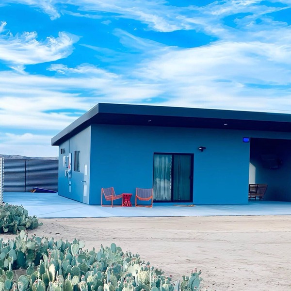Brand New Tiny Home in Joshua Tree with Enchanting Mountain Views