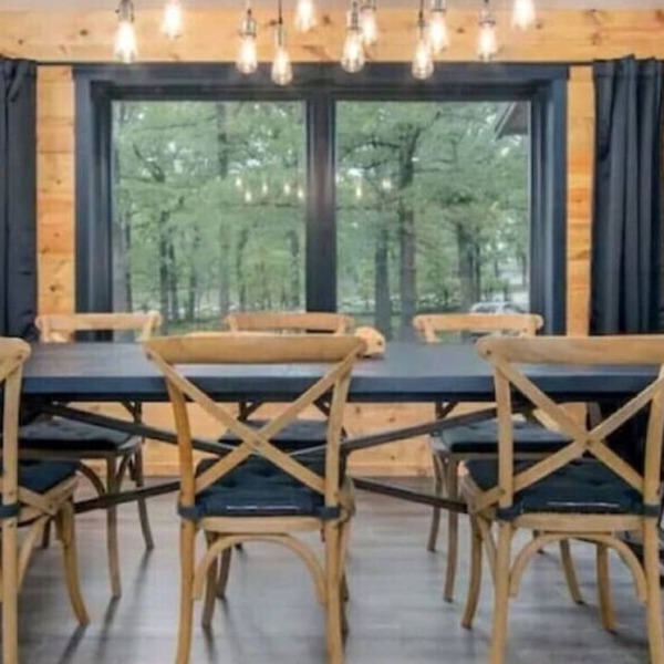 BreaverTree Cabins. Two cabins on Five acres.