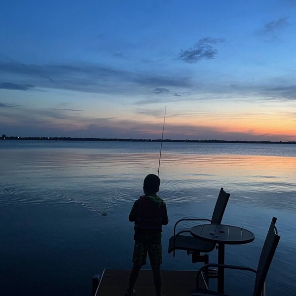 Breezy Hills - Unit 4; Lake Bemidji, King Bed, Kayaks, PB Trail private access
