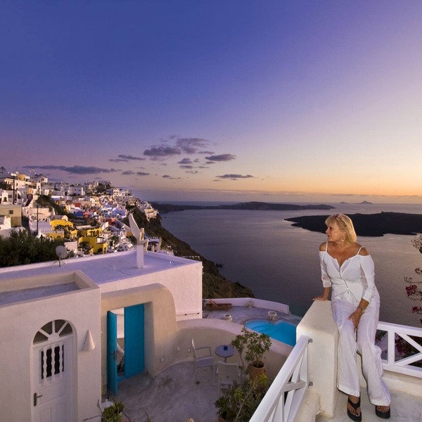BRIGA VILLAS Studio 2 - private terrace. Astonishing view of Caldera/volcano