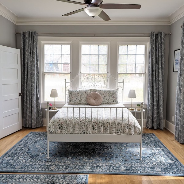 Bright and Elegant Historic Hyde Park Home