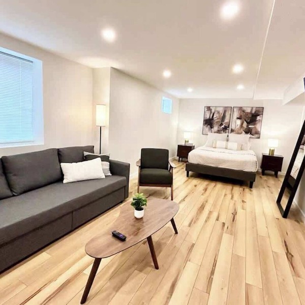 Bright and Spacious Sleek Studio