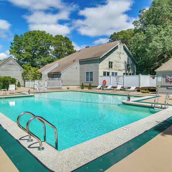 Bright, Coastal Mashpee Condo Near the Commons