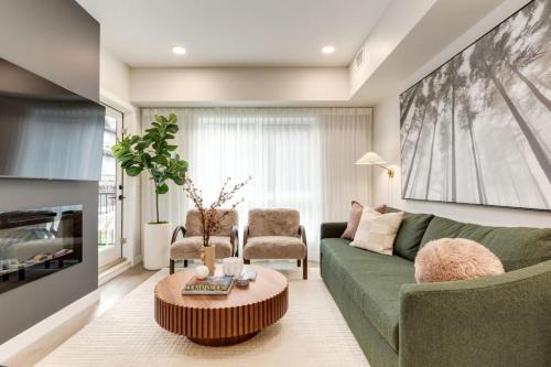 Bright & Homey Haven w/Hot Tub, Pool + Near Banff