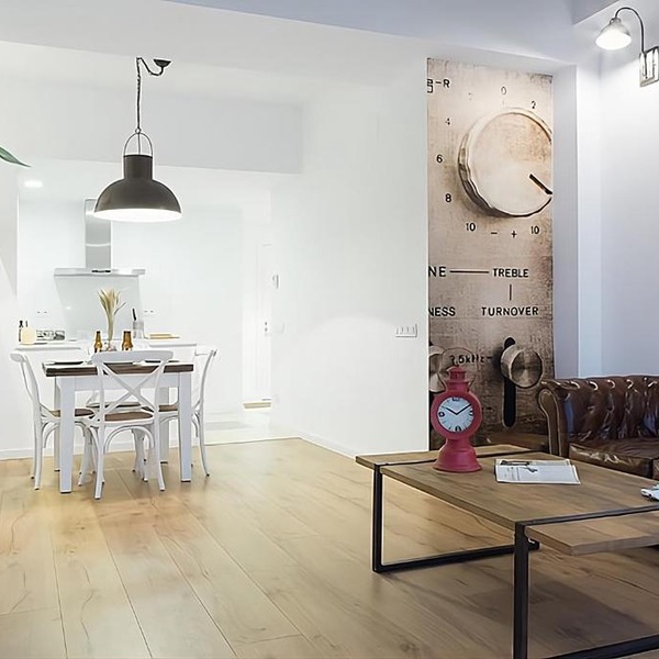 Bright Industrial Loft Barcelona Center