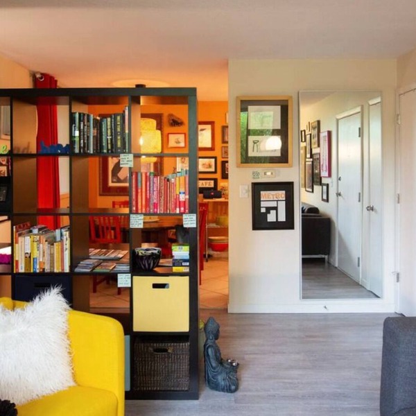 Bright & Modern 1 BR Condo Near Light Rail & Park
