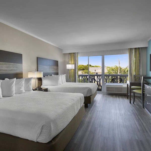 Bright Ocean View Room Near Boardwalk, Pool & Dining – Myrtle Beach