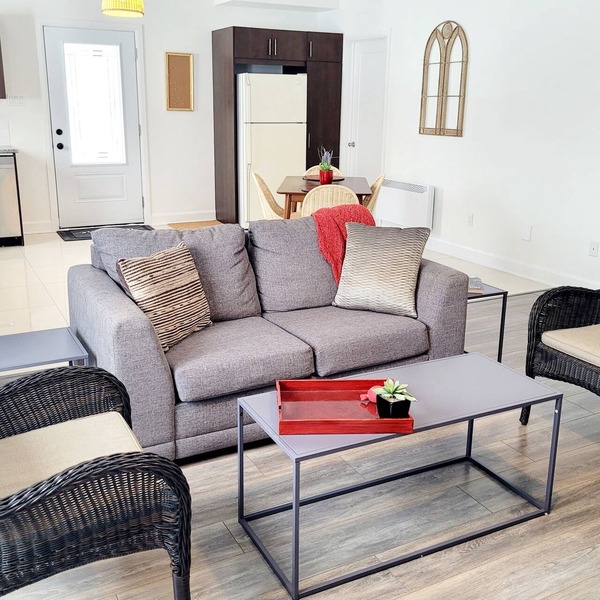 Bright, spacious, and private apartment
