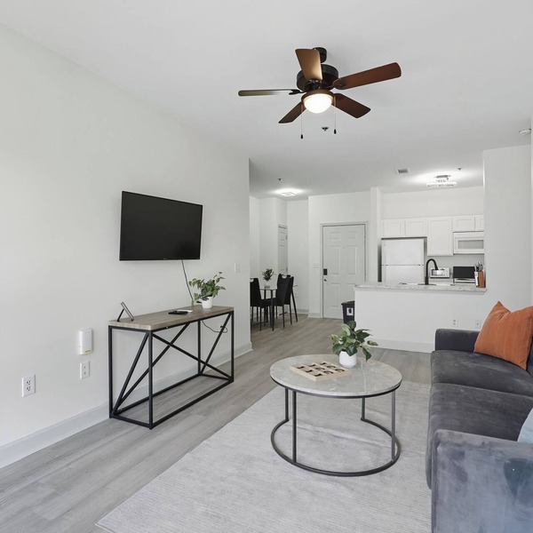 Bright & Stylish 2-Bed, 2-Bath Apartment
