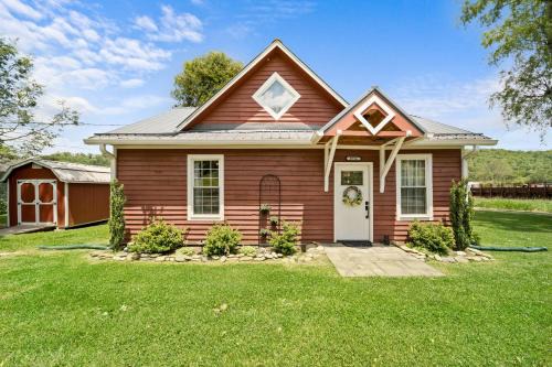 Broadstone Cottage