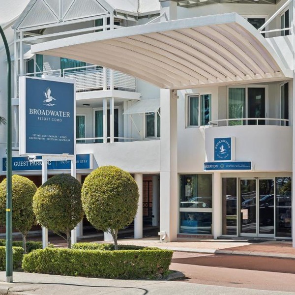 Broadwater Resort Como