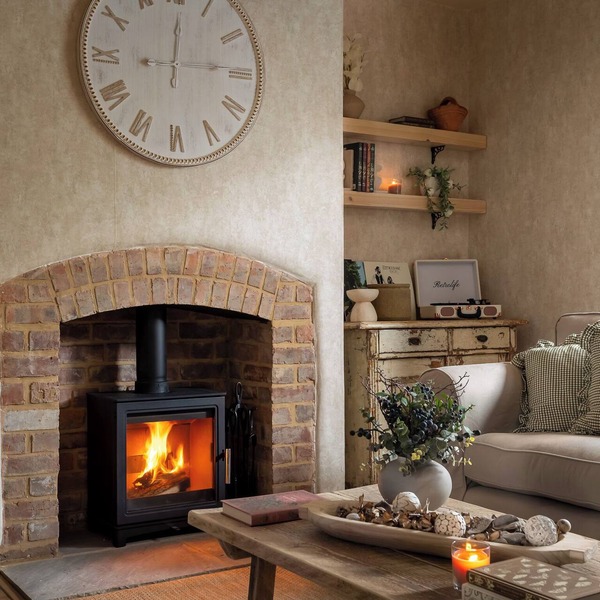 Broadway Country Chic Cottage
