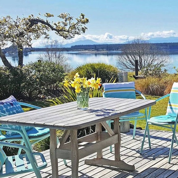 Bronte Tides Cottage. Stunning Sea View - A restful 2 bedroom cottage