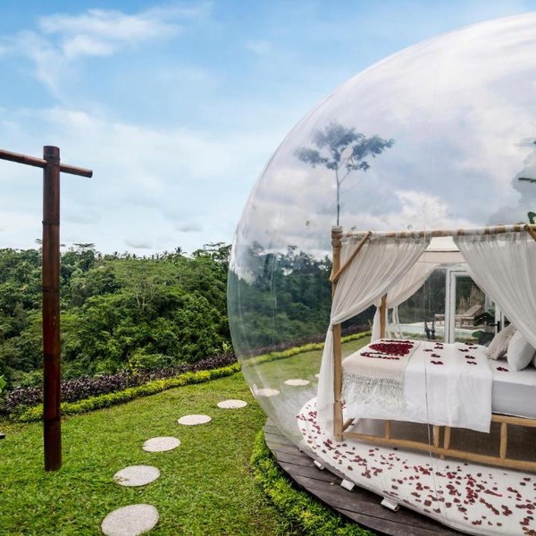 Bubble 6 - Romantic Bath Bubble Stay Ubud
