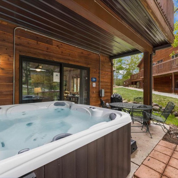 Bugle Pointe B08 by Estes Park Condos