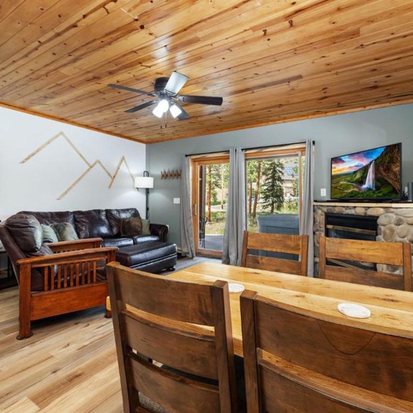 Bugle Pointe B12 by Estes Park Condos