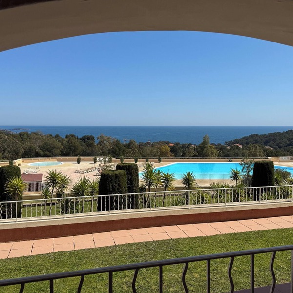 Côte d'Azur, Cap Estérel, superb panoramic sea view.